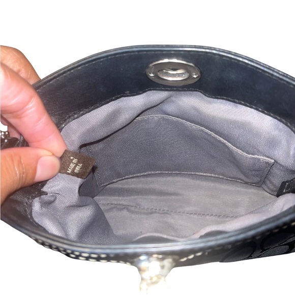 Coach Jacquard Black Top Turn Lock Wristlet